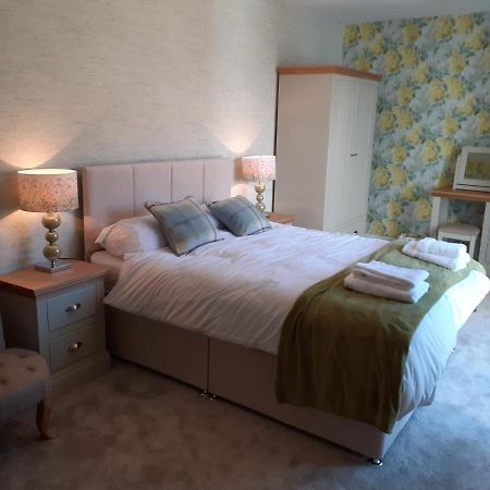 Stoneleigh in Llandudno Villa Esterno foto
